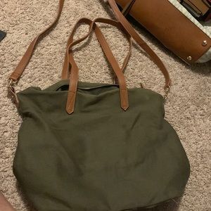 Sling back large purse